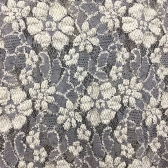 Anthropologie Paper Crane Gray White Lace Tunic M - Picture 6 of 8